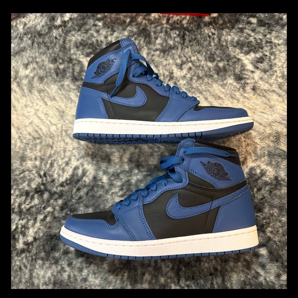 Jordan Retro OG Air Jordan Blue and Black Athletic Sneakers